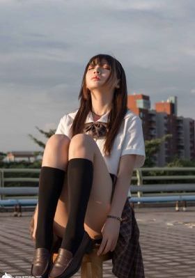年轻的阿姨中文_国产剧BD在线观看