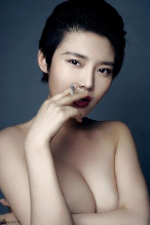 欧美人成在线观看_超清日韩免费观看