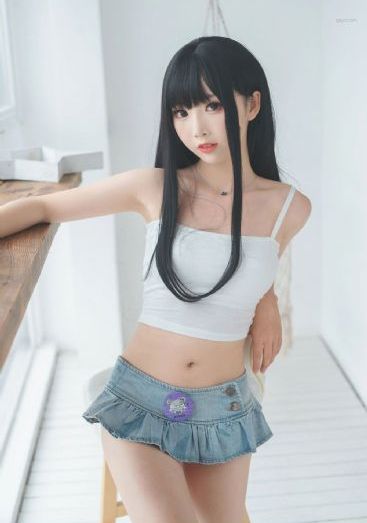 迷人的保姆免费看_剧情片完整视频观看